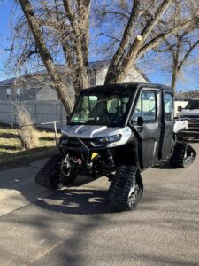 Polaris Razor with tracks